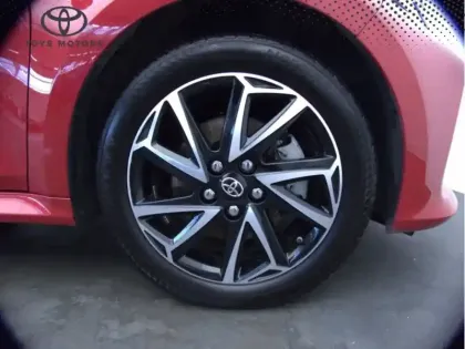 Photo 5 Toyota Yaris Hybride 116h Design