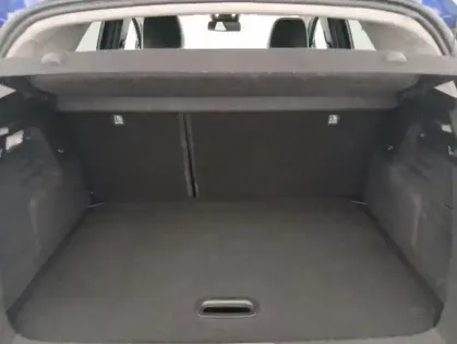 Photo 8 Renault Captur E-Tech 145 - 21 Intens