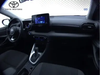 Photo 16 Toyota Yaris Hybride 116h Design RDS