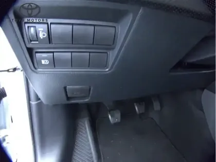 Photo 9 Toyota Yaris 70 VVT-i Design PACK+