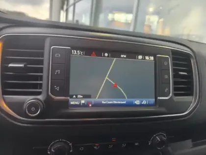 Photo 28 Toyota Proace Gén. II Ph1 Business 1