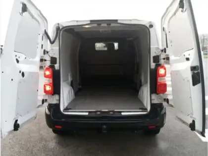 Photo 41 Toyota Proace Gén. II Ph1 Business 1