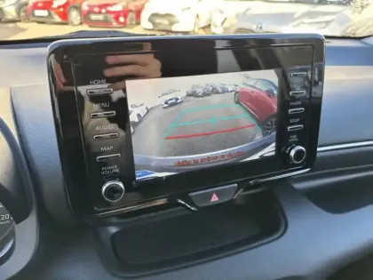 Photo 17 Toyota Yaris Hybride 116h Dynamic MY22