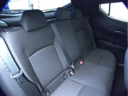 Photo 12 Toyota C-HR 1.8 Hybride 122 Design