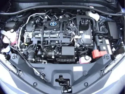 Photo 8 Toyota C-HR 1.8 Hybride 122 Design