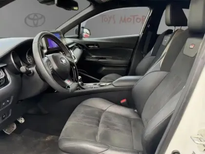 Photo 6 Toyota C-HR 2.0 Hybride 184 GR Sport ch