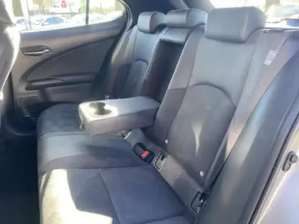 Photo 5 Lexus UX  250h 2WD Premium Edition MY21