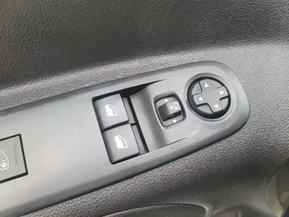 Photo 12 Fiat Doblo  Fg M 650kg BlueHDi 100ch S&S Pro Lounge Connect