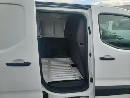 Photo 9 Fiat Doblo  Fg M 650kg BlueHDi 100ch S&S Pro Lounge Connect
