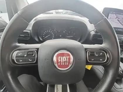 Photo 13 Fiat Doblo  Fg M 650kg BlueHDi 100ch S&S Pro Lounge Connect