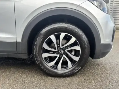 Photo 6 Volkswagen T-cross  1.0 TSI 110ch Active DSG7