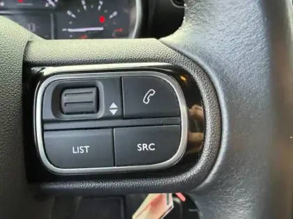 Photo 11 Citroën C3 Aircross  PureTech 110ch S&S Shine