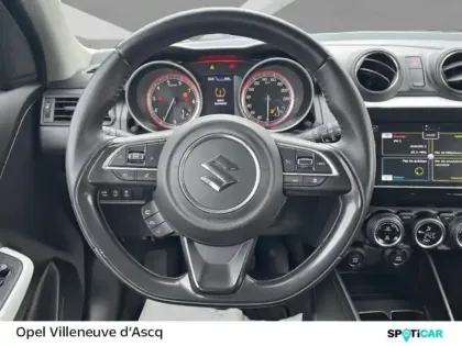 Photo 8 Suzuki Swift  1.2 Dualjet Hybrid SHVS 90ch Pack