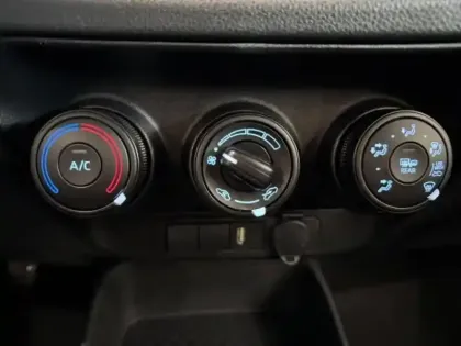 Photo 14 Toyota Aygo Gén. I Ph1 Active Business 5