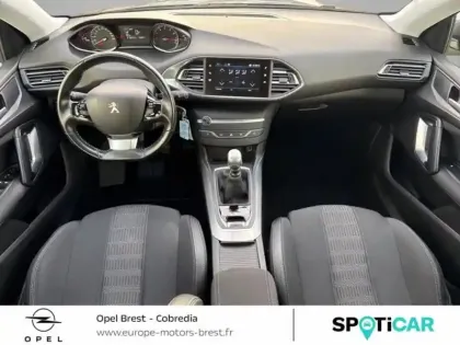 Photo 6 Peugeot 308  1.2 PureTech 130ch S&S Allure