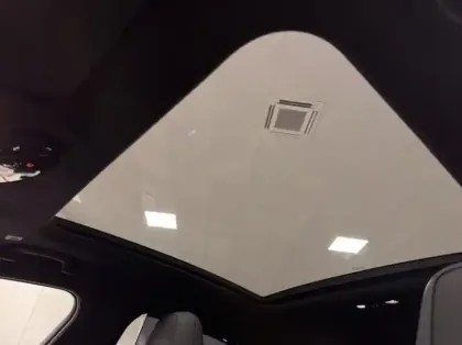 Photo 13 BMW Serie 5 M5 4.4 V8 PHEV 727ch