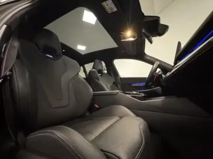 Photo 7 BMW Serie 5 M5 4.4 V8 PHEV 727ch