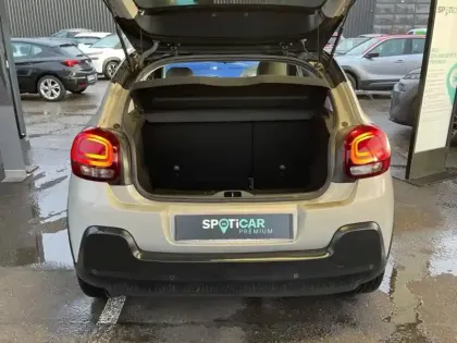 Photo 6 Citroën C3  1.2 PureTech 110ch S&S Saint James 121g