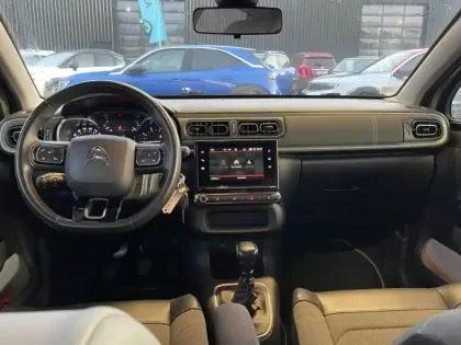 Photo 7 Citroën C3  1.2 PureTech 110ch S&S Saint James 121g