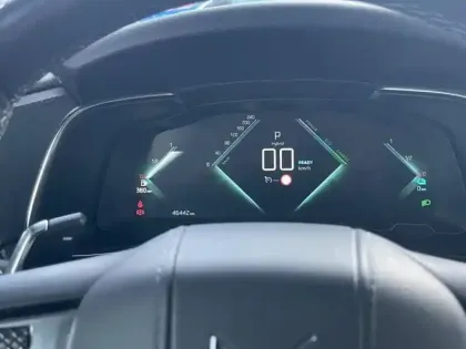 Photo 11 DS Ds 7  Crossback E-TENSE 225ch Rivoli