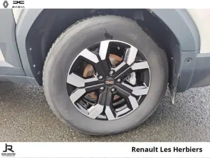 Photo 7 Dacia Duster  1.6 hybrid 140ch Extreme