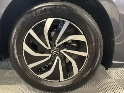 Photo 5 Volkswagen Polo  1.0 TSI 95ch VW Edition