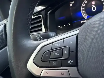 Photo 10 Volkswagen Polo  1.0 TSI 95ch VW Edition