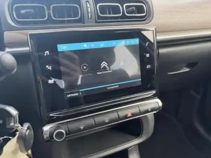 Photo 14 Citroën C3  1.2 PureTech 83ch S&S Shine