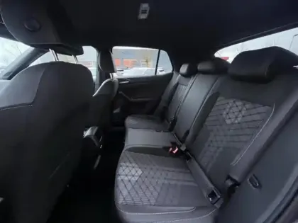 Photo 10 Volkswagen T-cross  1.0 TSI 116ch R-Line Edition DSG7