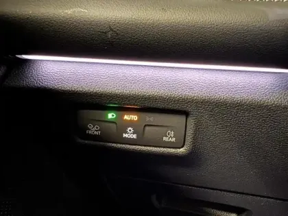 Photo 11 Volkswagen Tiguan  2.0 TDI 150ch R-Line Exclusive DSG7