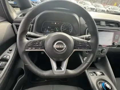 Photo 15 Nissan Leaf Gén. II Ph1 Acenta 5