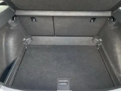 Photo 8 Volkswagen Taigo Gén. I Ph1 Evo R-Line Edition 5