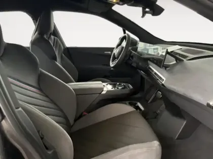 Photo 14 BMW Ix  xDrive45 408ch M Sport