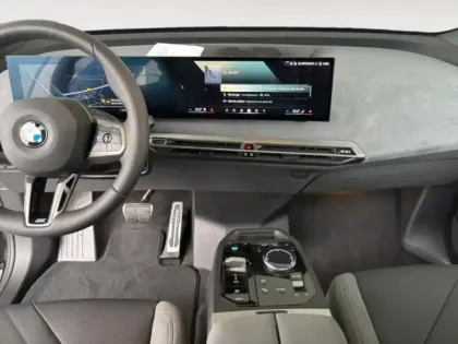 Photo 10 BMW Ix  xDrive45 408ch M Sport