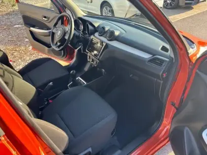 Photo 10 Suzuki Swift  1.2 Dualjet Hybrid 83ch Privilège