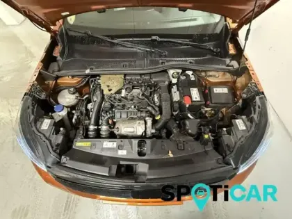 Photo 10 Peugeot 2008  1.5 BlueHDi 130ch S&S Allure EAT8