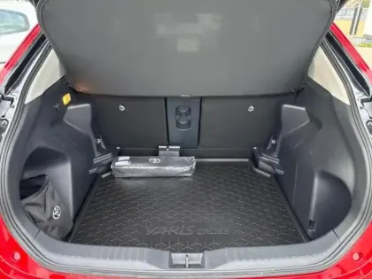 Photo 13 Toyota Yaris  Cross 130h Collection MC24