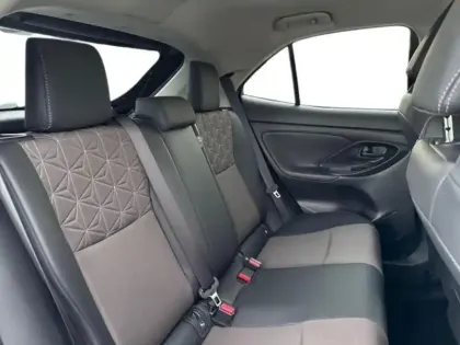 Photo 11 Toyota Yaris  Cross 130h Collection MC24