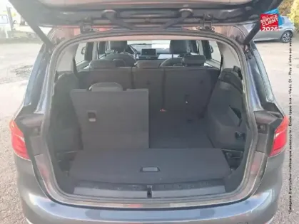 Photo 43 BMW Serie 2 Gén. I (F46) Ph2 Business Design 5