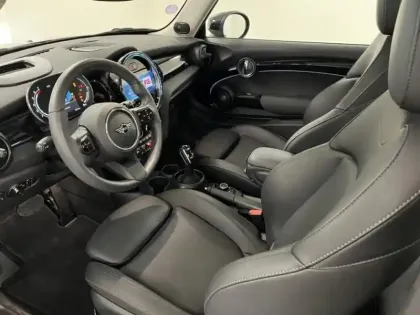 Photo 7 Mini Mini  Cooper 136ch Edition Premium Plus BVA7