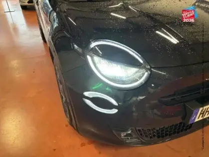 Photo 12 Fiat 600  1.2 Hybrid Turbo 145ch La Prima eDCT6