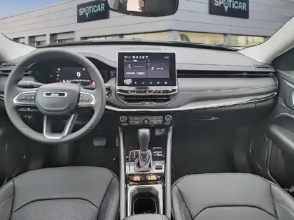 Photo 7 Jeep Compass  1.3 Turbo T4 240ch PHEV 4xe Trailhawk AT6 eAWD