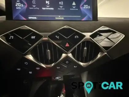Photo 13 DS DS 3  Crossback PureTech 130ch Performance Line Automatique