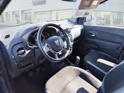 Photo 8 Dacia Lodgy  1.2 TCe 115ch Stepway 7 places