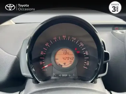 Photo 13 Toyota Aygo  1.0 VVT-i 72ch x-pro 5p