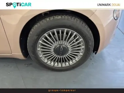 Photo 14 Fiat 500  e 118ch Icône