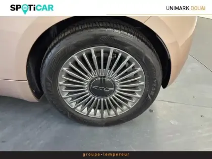 Photo 12 Fiat 500  e 118ch Icône