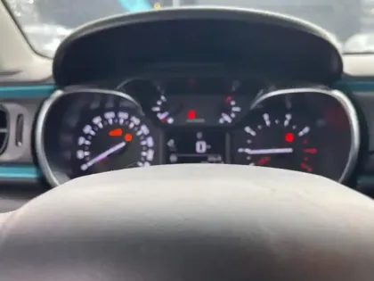 Photo 14 Citroën C3  1.2 PureTech 110ch S&S Shine 120-123g