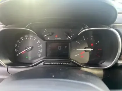 Photo 13 Citroën C3  1.2 PureTech 110ch S&S Shine EAT6