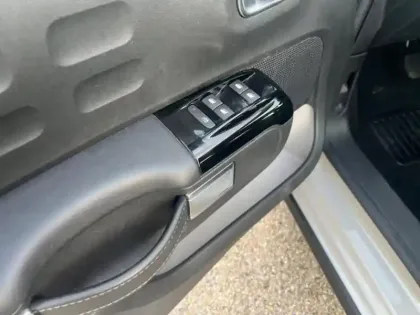 Photo 11 Citroën C3  1.2 PureTech 110ch S&S Shine EAT6